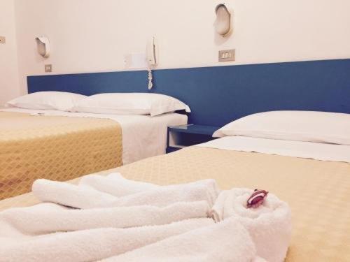 רימיני Hotel Till מראה חיצוני תמונה